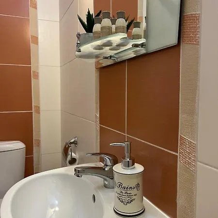 Sozopol Seaside Residence With Free Parking شقة